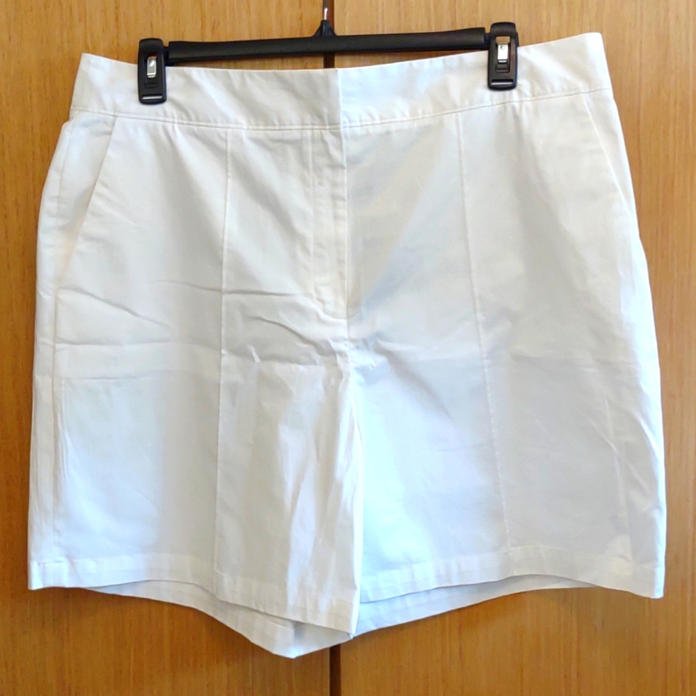 Preston & York White Women's Tailored Shorts